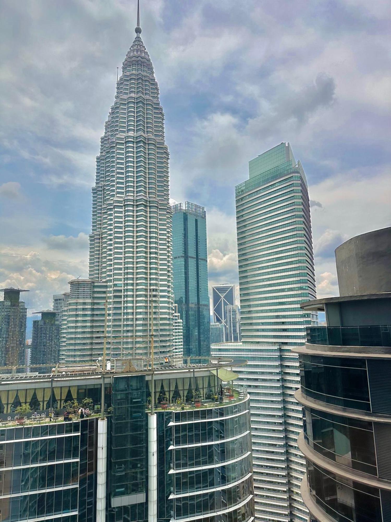 Sky Suites Klcc Kl كوالالمبور المظهر الخارجي الصورة